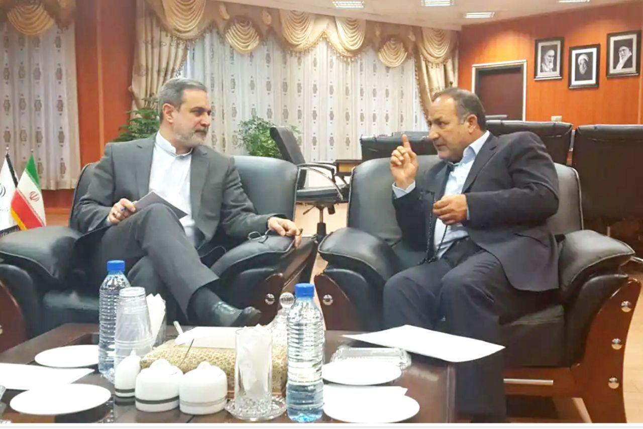در پی دیدار عدل هاشمی با وزیر، مدیر کل به تهران فراخوانده می شود
