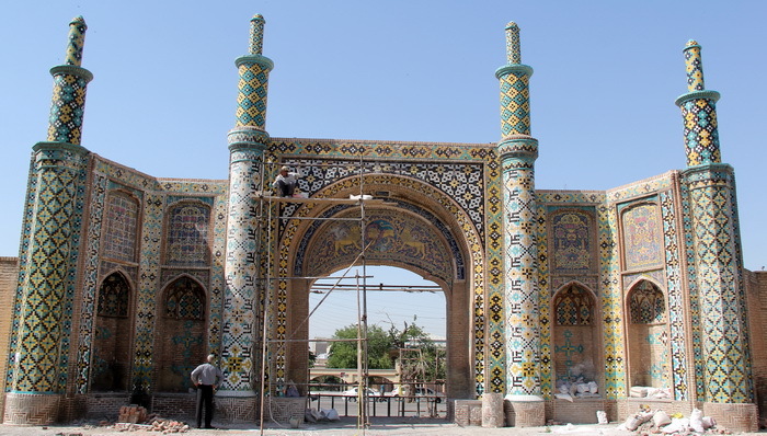 مرمت دروازه تاریخی شهر قزوین
