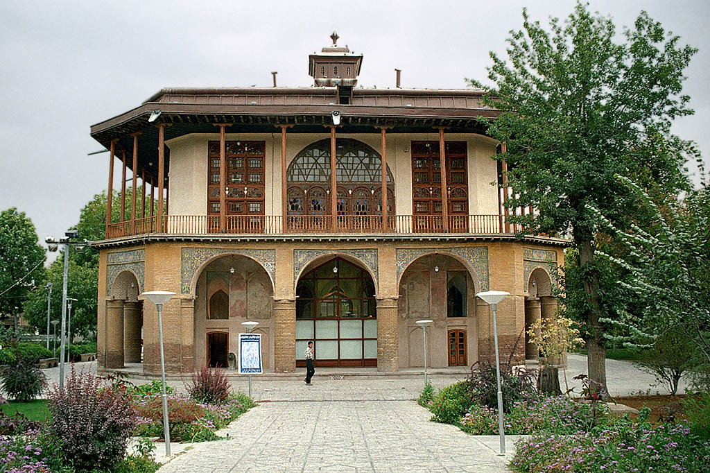 28 اردیبهشت بازدید از موزه های قزوین رایگان است