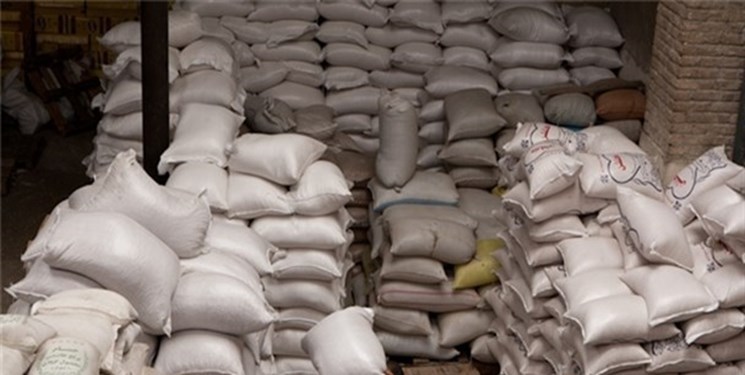 بیش از یک تن آرد قاچاق در قزوین کشف شد