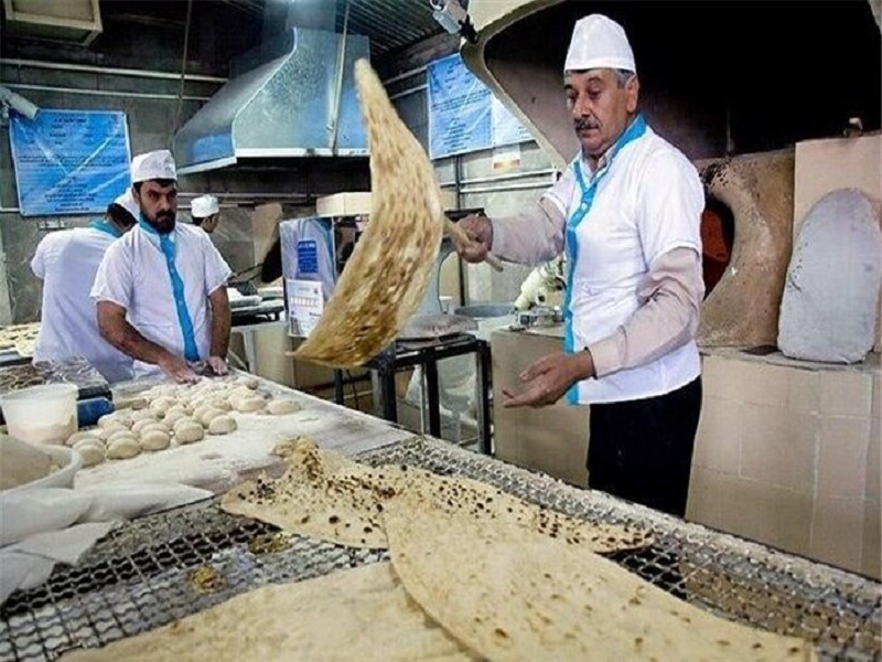 کیفیت نان به نحوه طبخ آن بستگی دارد / فعالیت شبانه ٢٠ نانوایی در کرمانشاه