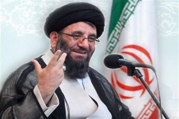 مسئولان نظام و دانشگاهیان توصیه ها و هشدارهای رهبری را جدی بگیرند