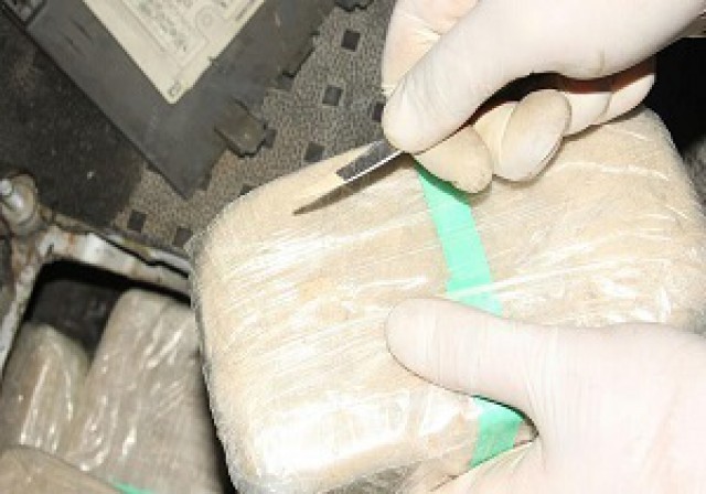 کشف 14 کیلو مواد مخدر در قزوین